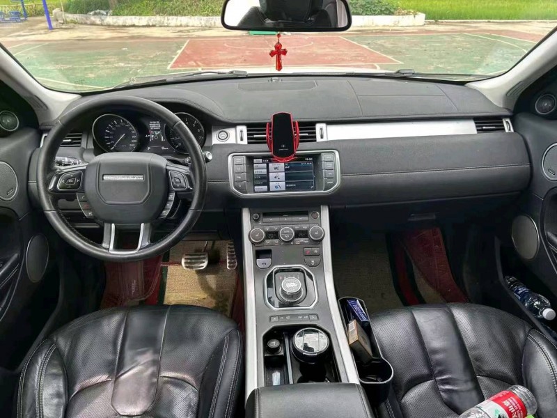 衡阳14年路虎极光5