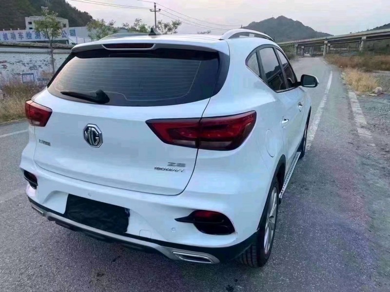 邢台19年名爵ZS4