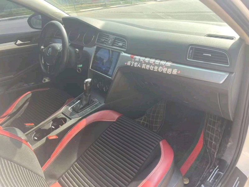 济南18年大众凌渡7