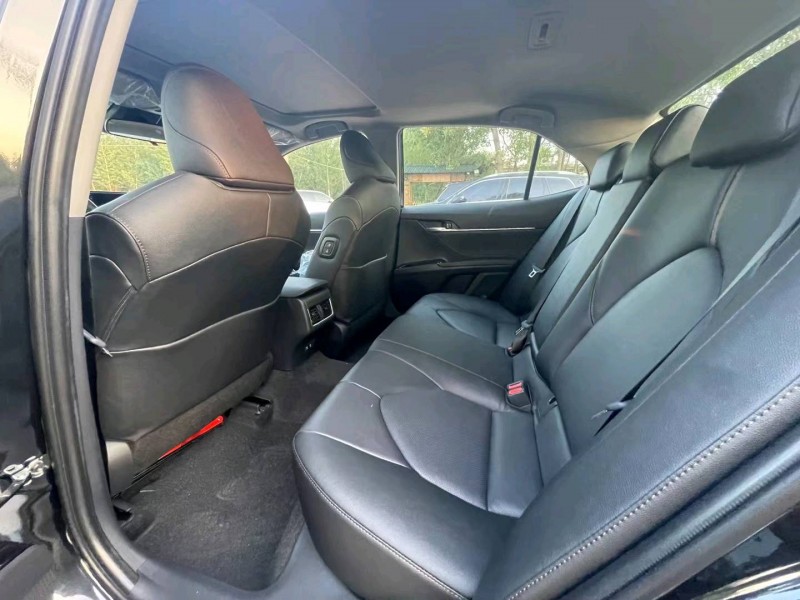 济南23年丰田凯美瑞6