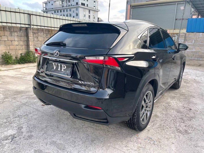 广州15年雷克萨斯NX3