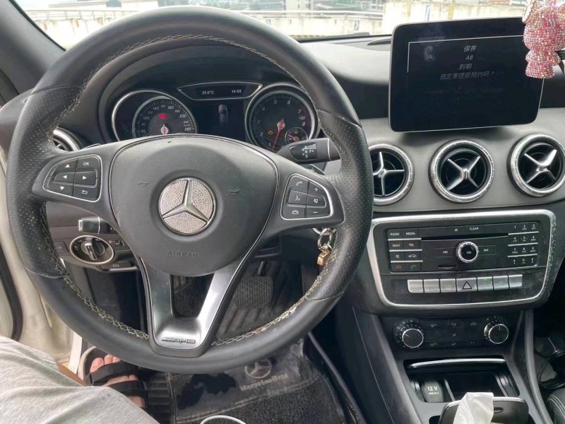湖州17年奔驰CLA4