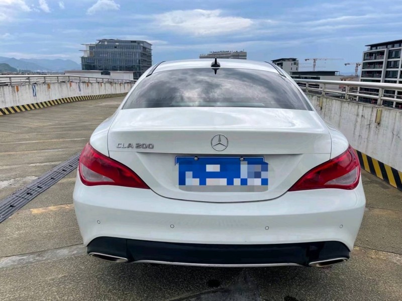 湖州17年奔驰CLA6