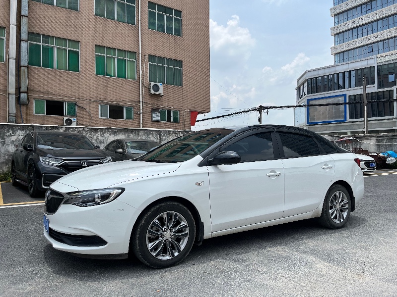 广州21年别克英朗9