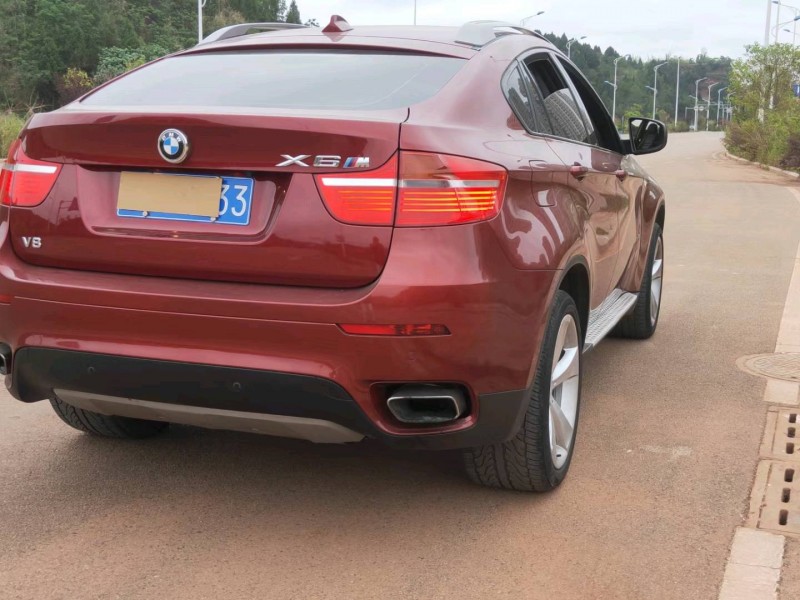 成都10年宝马X65