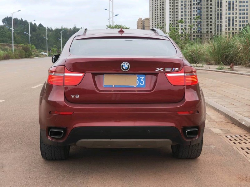 成都10年宝马X67