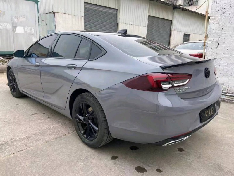 广州21年别克君威8