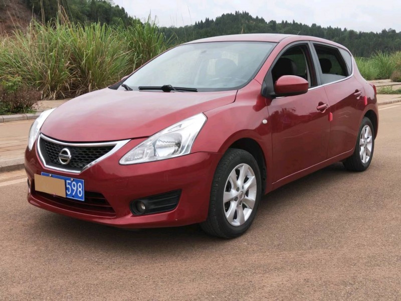 成都13年日产骐达3