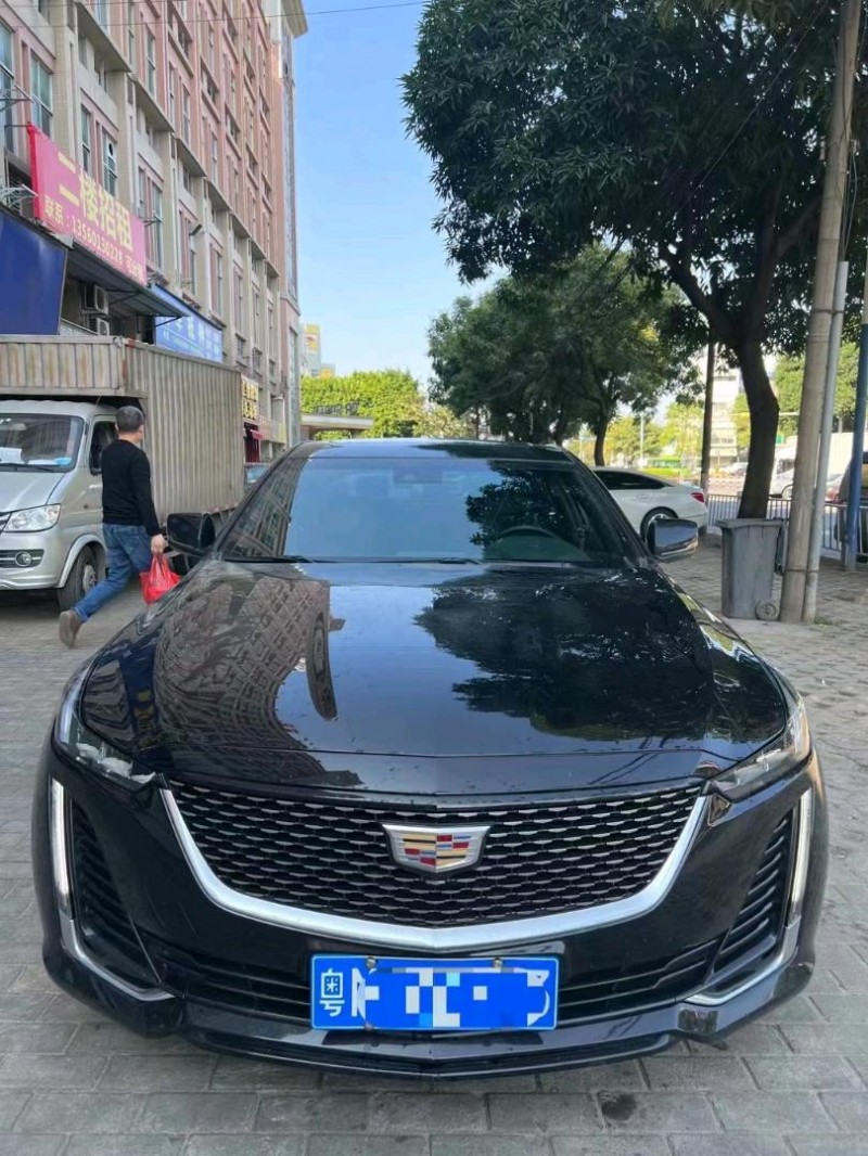 广州20年凯迪拉克CT51