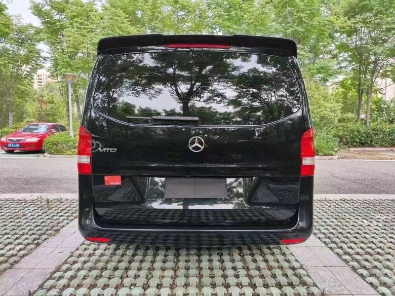 淮南19年奔驰威霆3