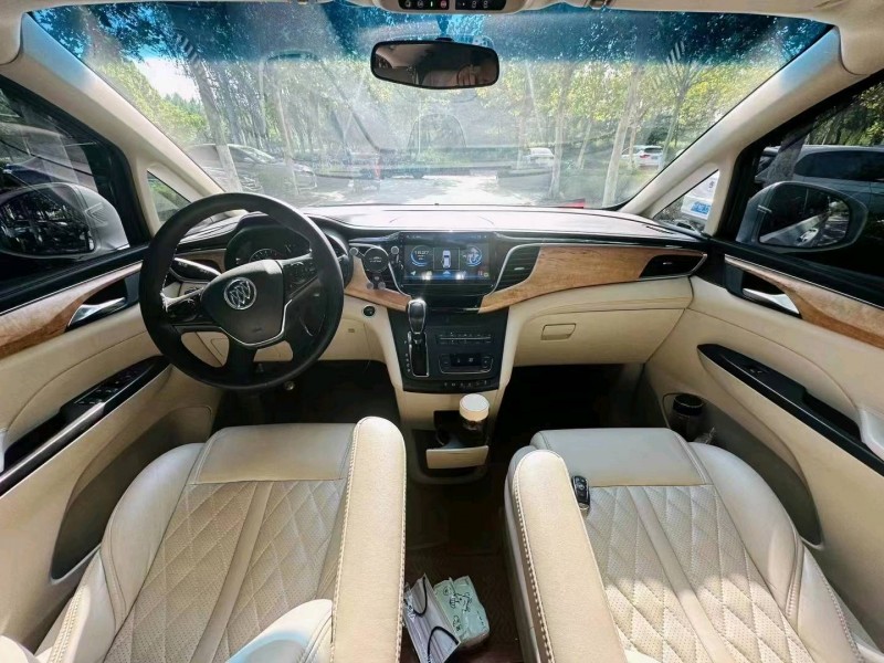 聊城20年别克GL86