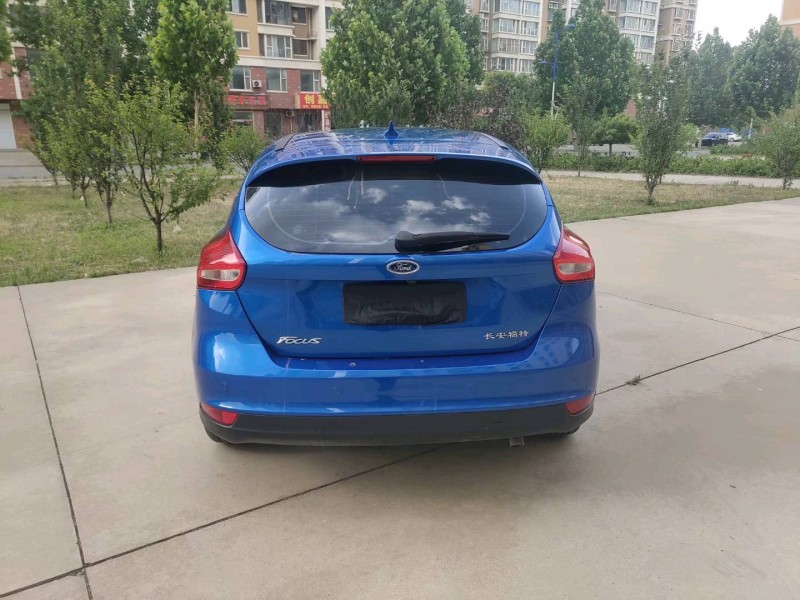 邯郸21年福特福克斯4