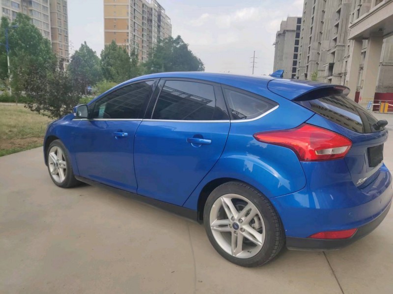 邯郸21年福特福克斯9