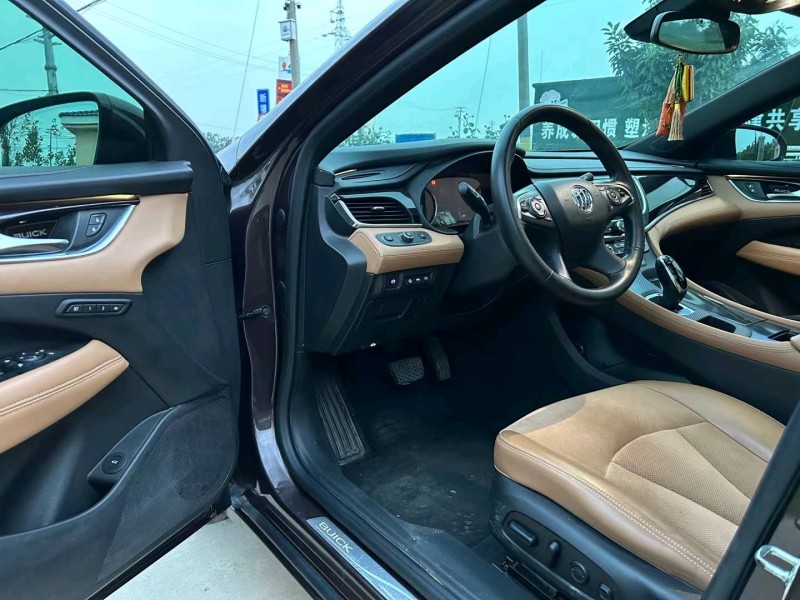 徐州18年别克君越4