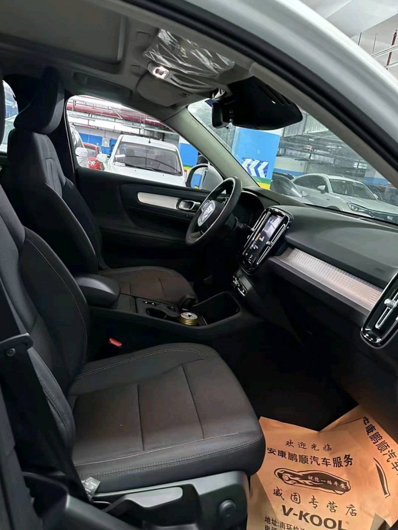 重庆22年沃尔沃XC405