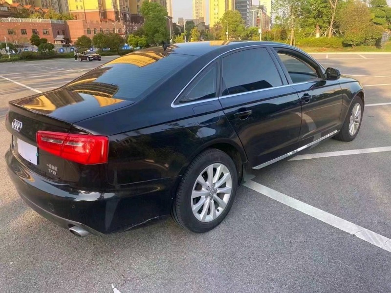 宜昌13年奥迪A6L8