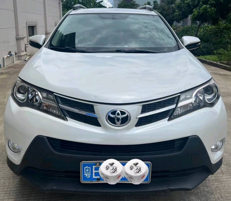 珠海15年丰田RAV4荣放1