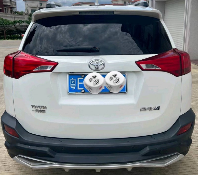 珠海15年丰田RAV4荣放4