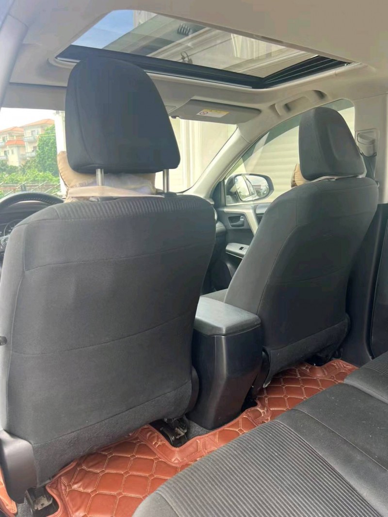 珠海15年丰田RAV4荣放5