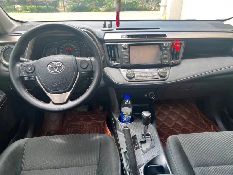 珠海15年丰田RAV4荣放6