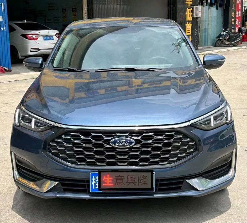 汕头21年福特福睿斯1