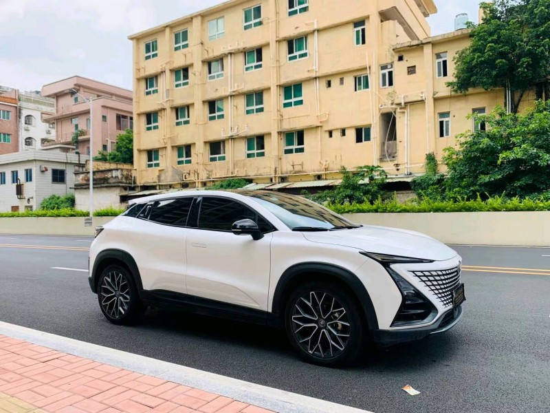 東莞22年長安汽車UNI-T3