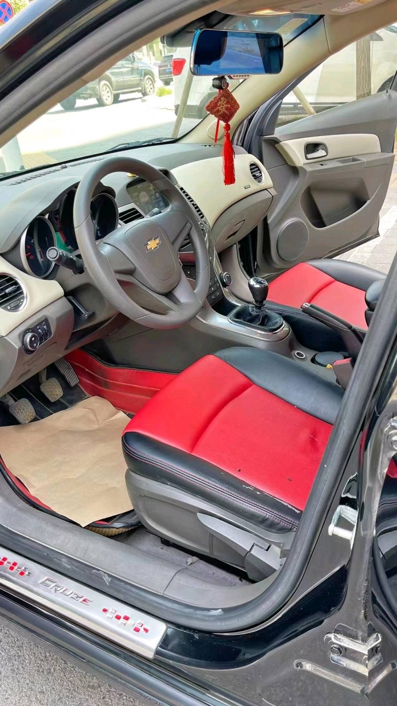 廊坊15年雪佛兰科鲁兹5