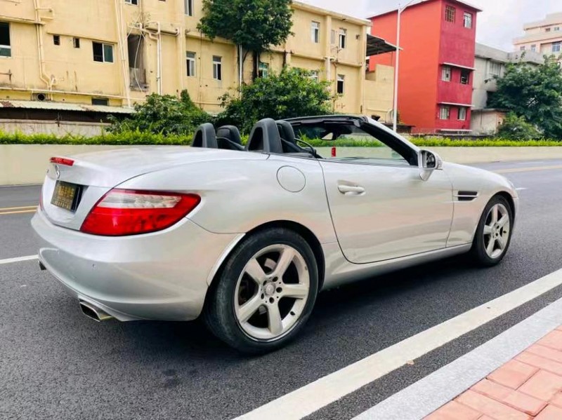 东莞13年奔驰SLK7