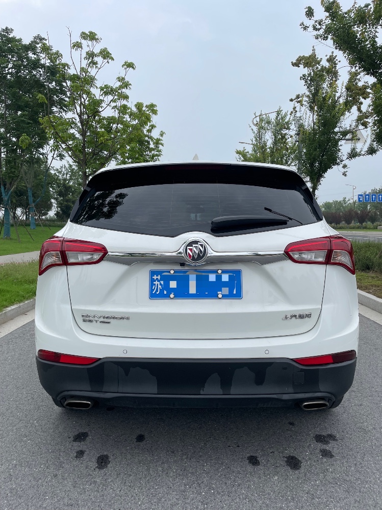 泰州19年别克昂科威4