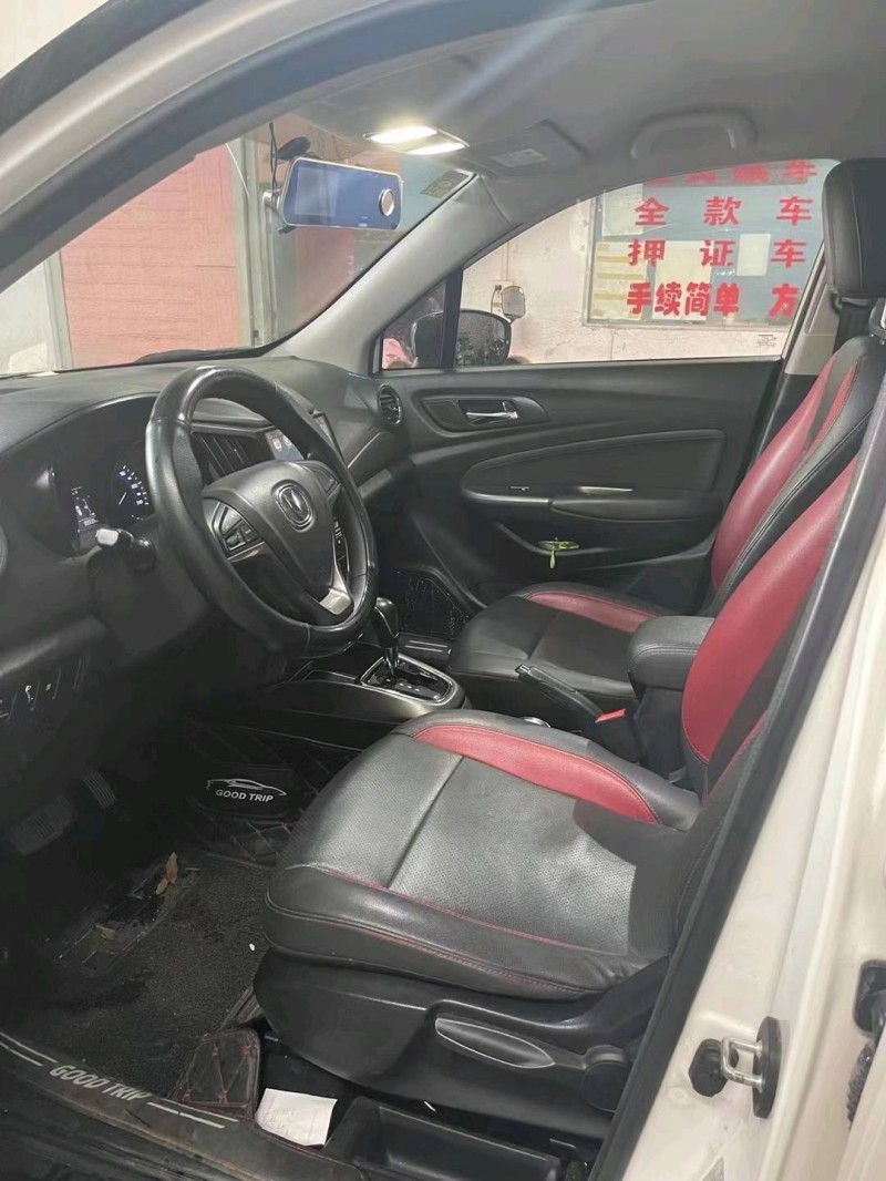 汕头17年长安汽车CS156