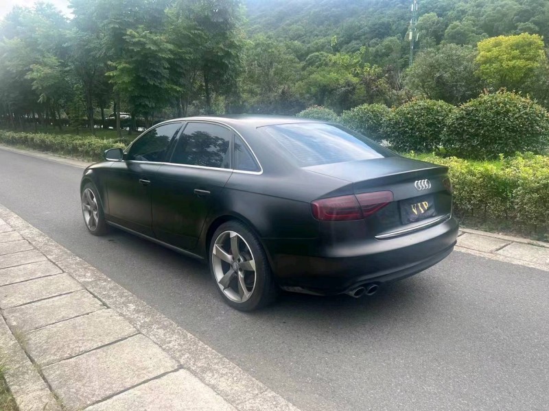 嘉兴13年奥迪A4L8