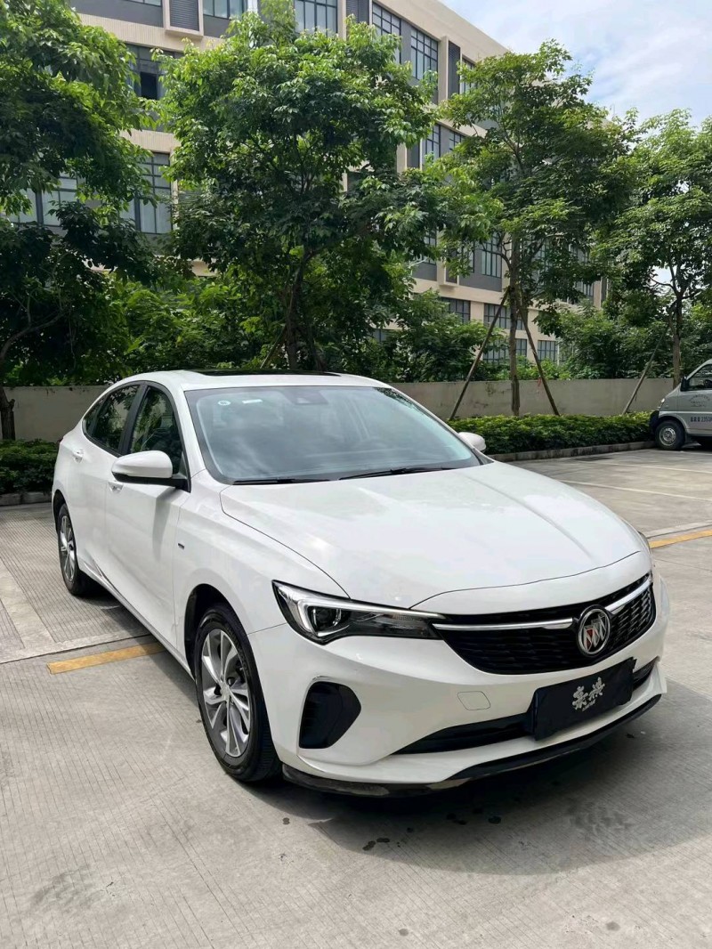 广州22年别克威朗2