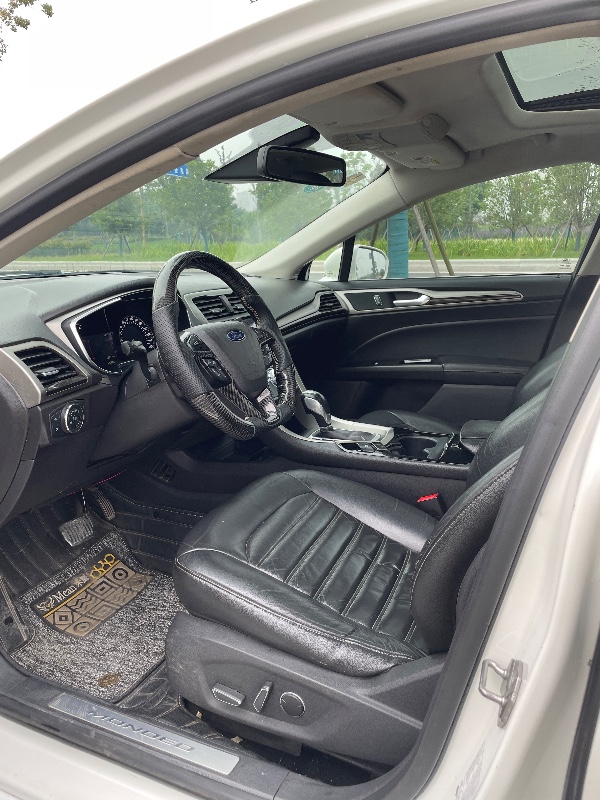 泰州14年福特蒙迪欧9