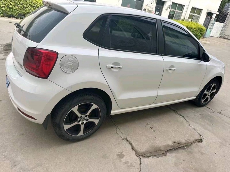 邢台16年大众polo9
