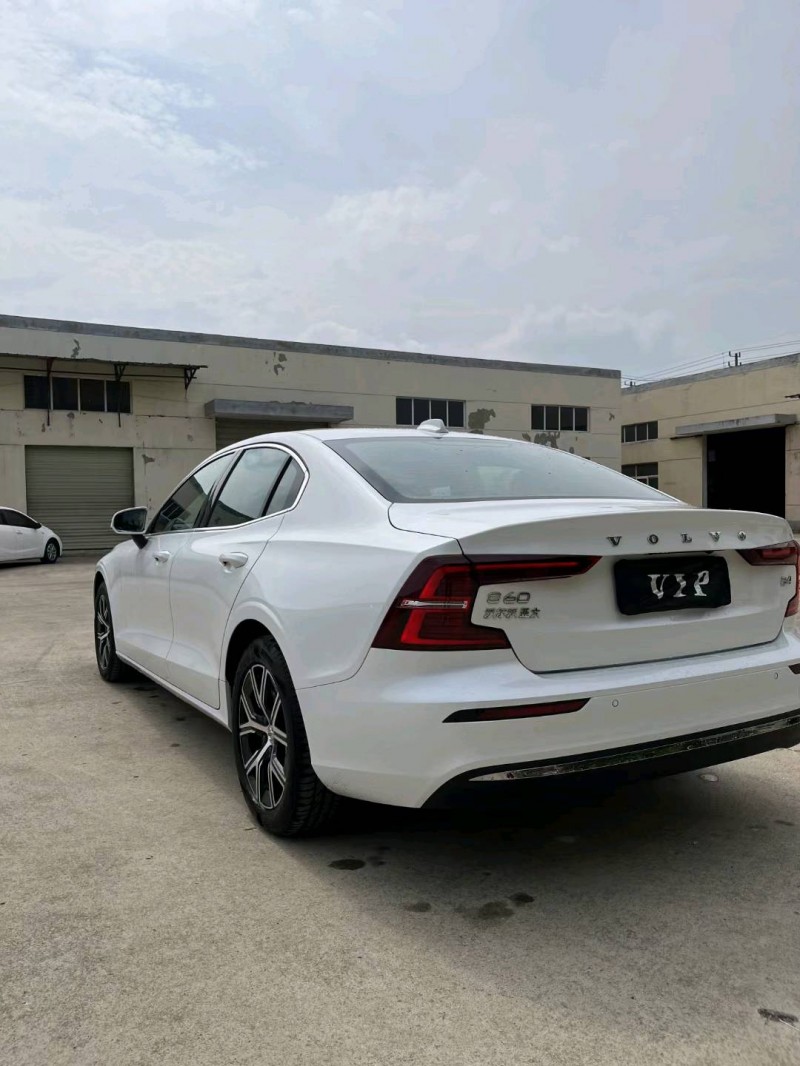 徐州23年沃尔沃S60L7