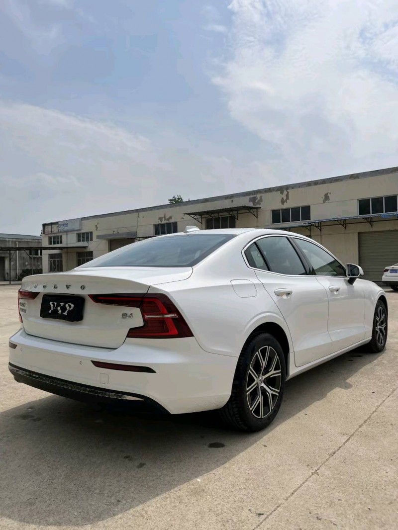 徐州23年沃尔沃S60L8