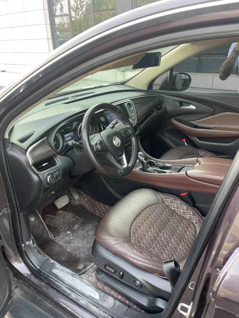 东营16年别克昂科威8