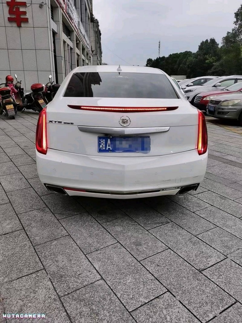 邵阳13年凯迪拉克XTS3