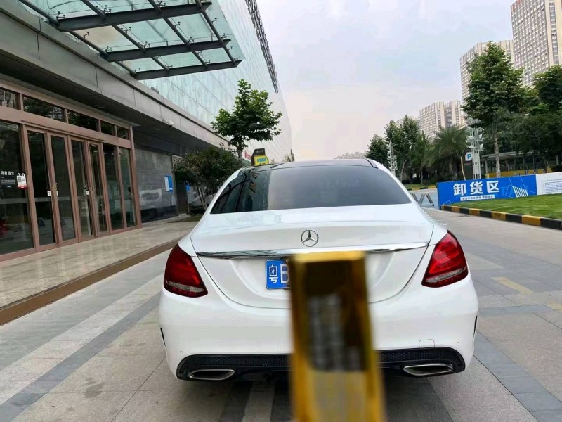宜昌16年奔驰C7