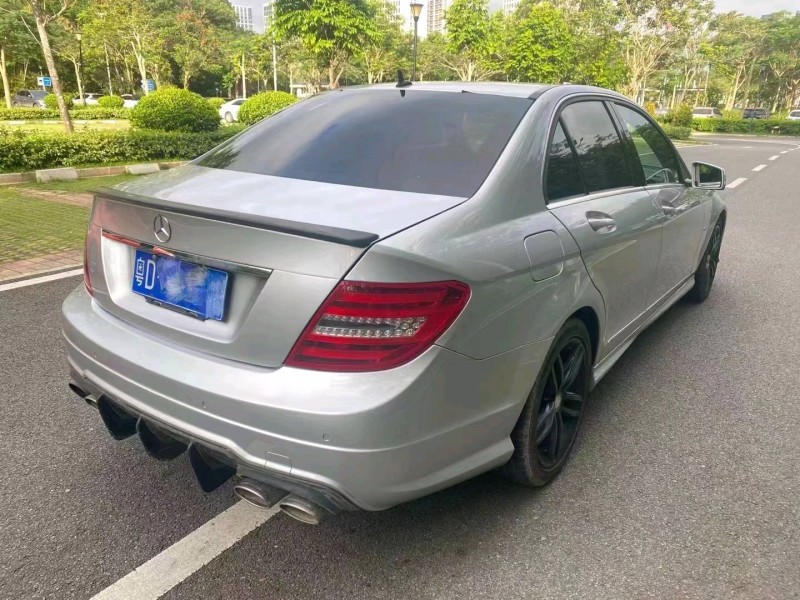 广州14年奔驰C8