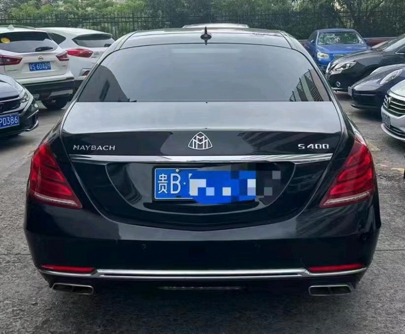 广州16年奔驰迈巴赫S级9