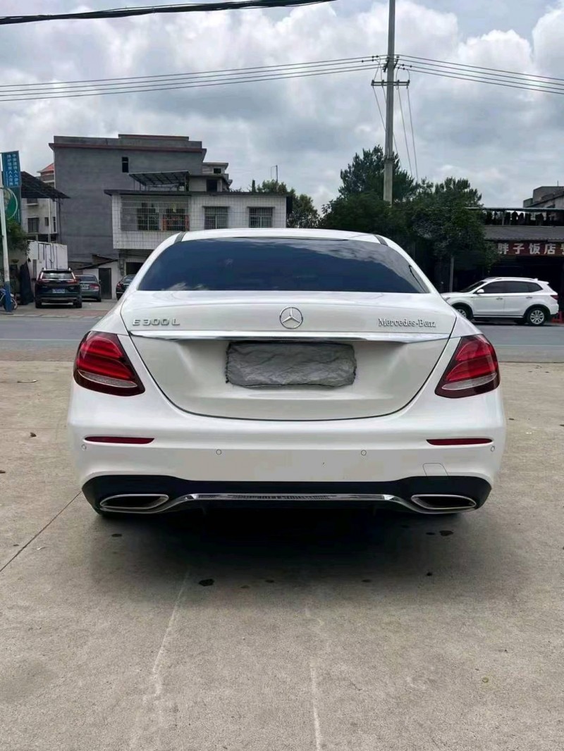 衡阳18年奔驰E9