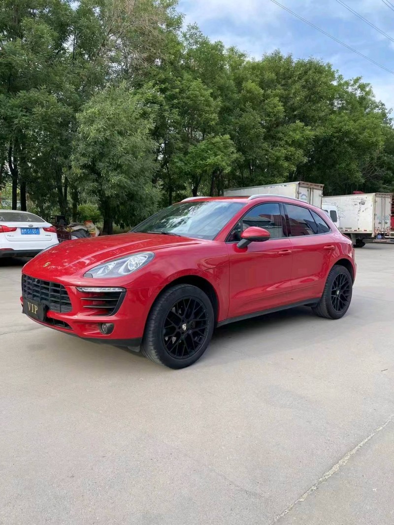 东营18年保时捷Macan3