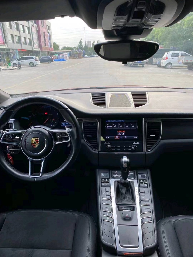 东营18年保时捷Macan4