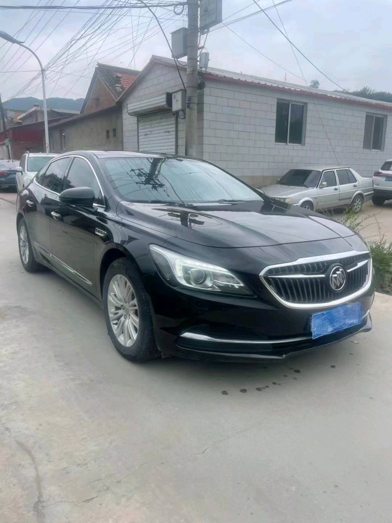 邯郸16年别克君越2