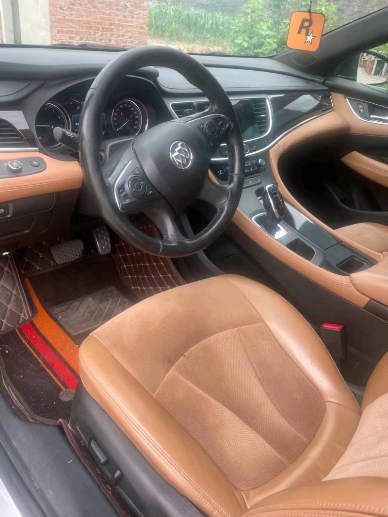 邯郸16年别克君越6