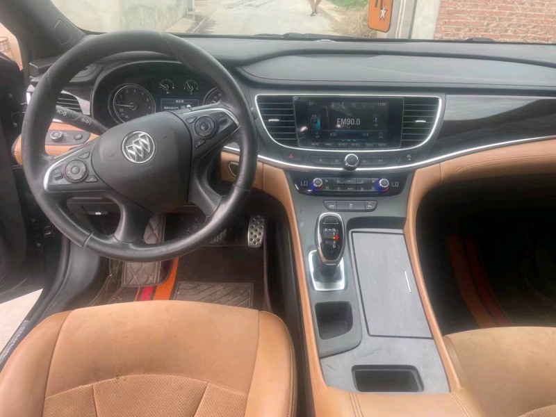 邯郸16年别克君越8