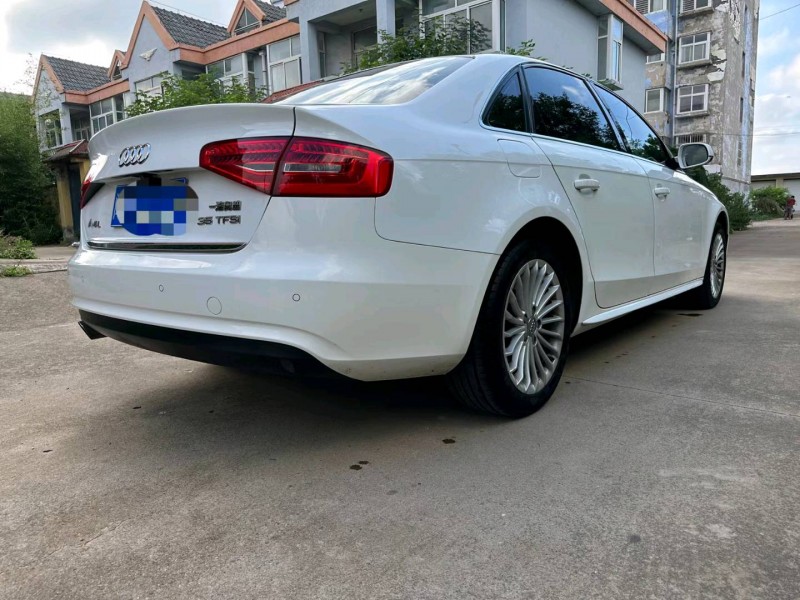 枣庄15年奥迪A4L7
