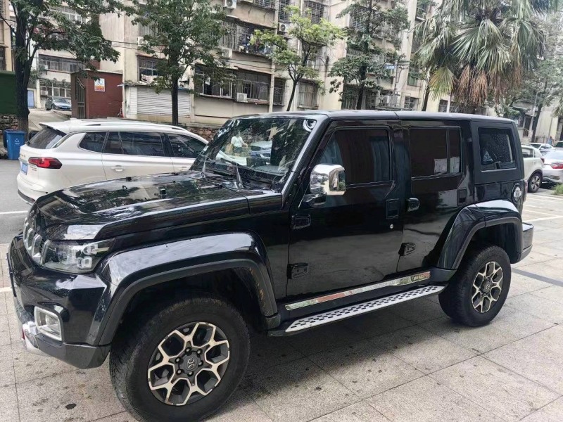 宜昌19年北京BJ402