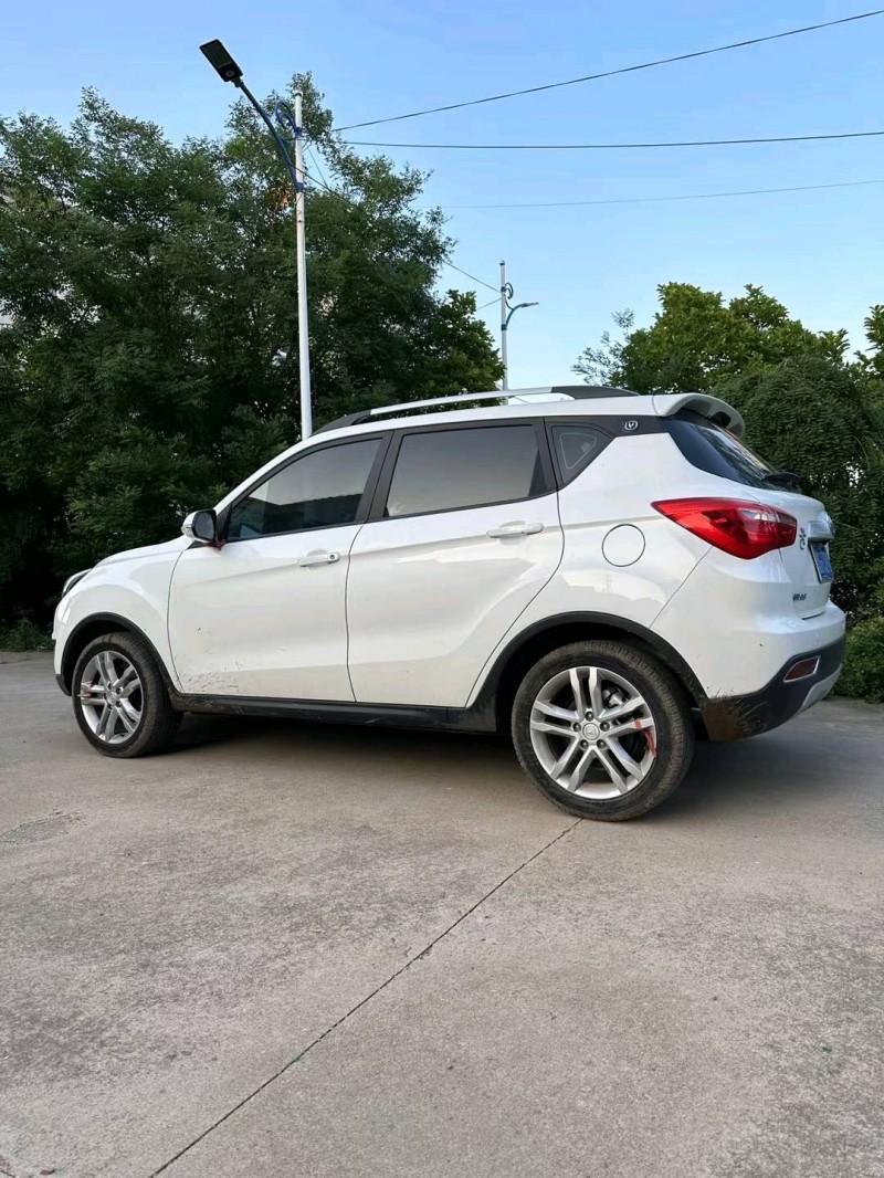 枣庄19年长安汽车CS359